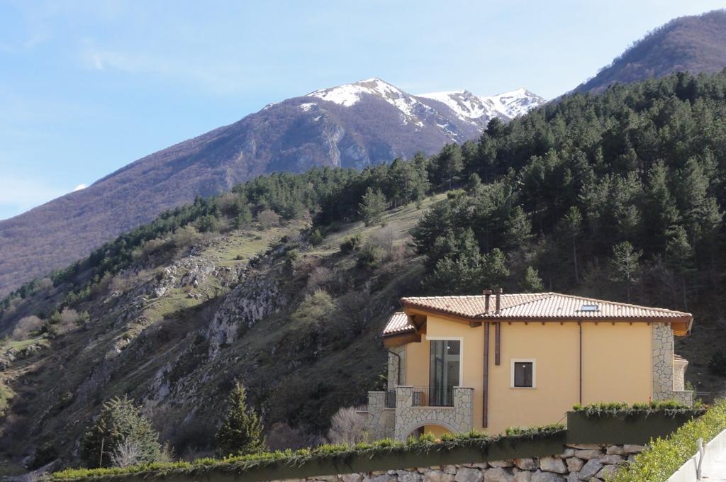 Tassido Coda Resort Scanno Eksteriør billede